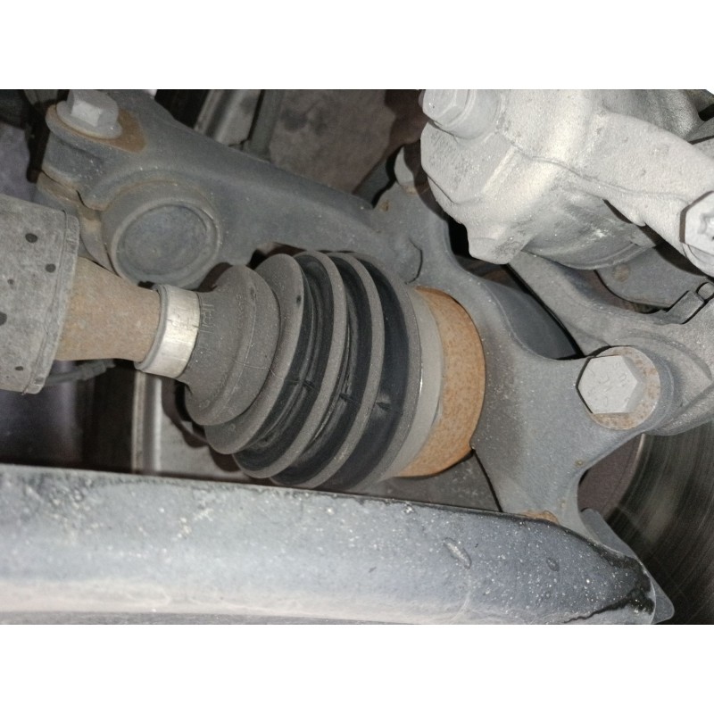 Recambio de mangueta delantera izquierda para renault megane iv sedán 1.3 tce 140 (lvnb) referencia OEM IAM   