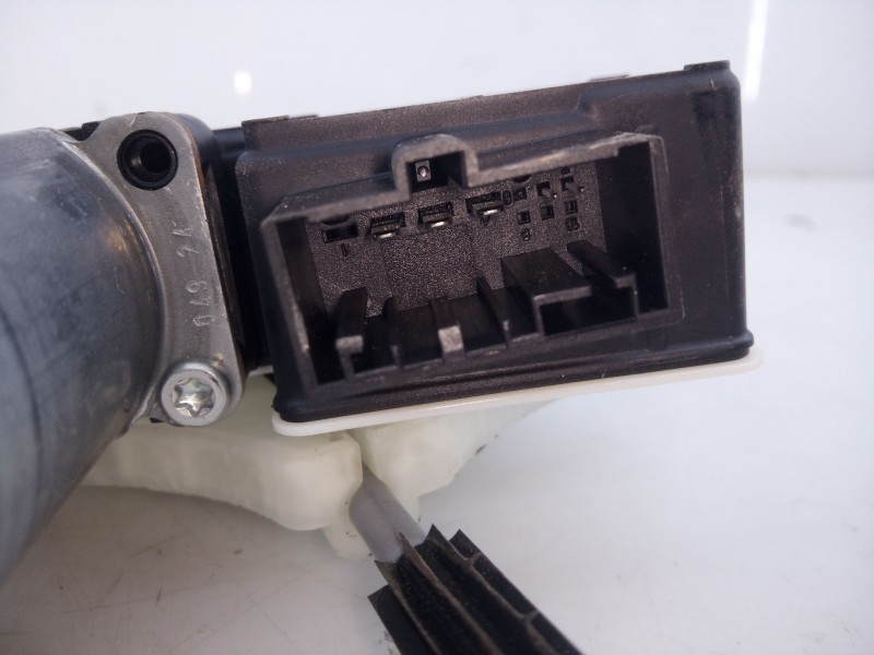 Recambio de elevalunas trasero izquierdo para seat ibiza v (kj1, kjg) 1.0 tsi referencia OEM IAM 6F0839461D  