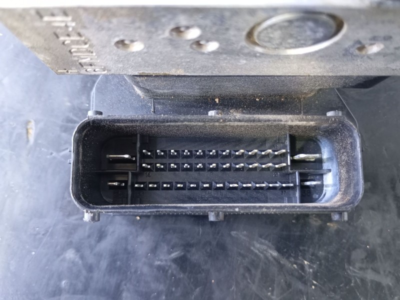 Recambio de abs para ssangyong korando crystal referencia OEM IAM 4892034200  