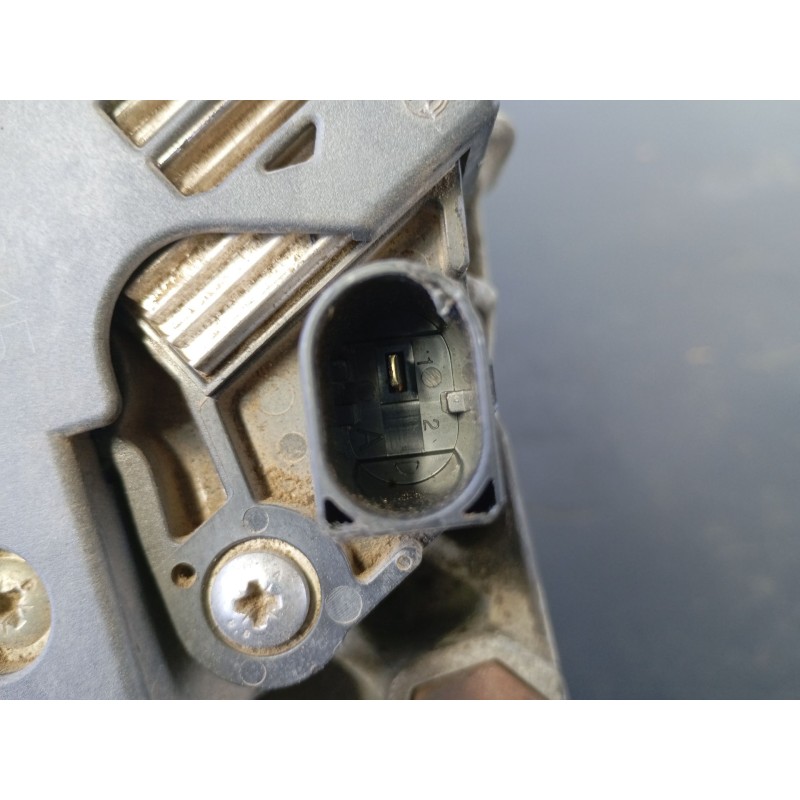Recambio de alternador para land rover range rover evoque (l538) 2.2 d 4x4 referencia OEM IAM 0125812014 310215 