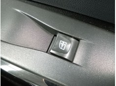 MANDO ELEVALUNAS DELANTERO DERECHO 