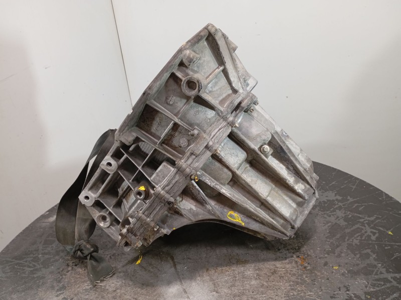 Recambio de caja cambios para dacia duster ambience 4x2 referencia OEM IAM TL4075  