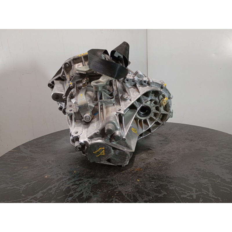 Recambio de caja cambios para dacia duster ambience 4x2 referencia OEM IAM TL4075  