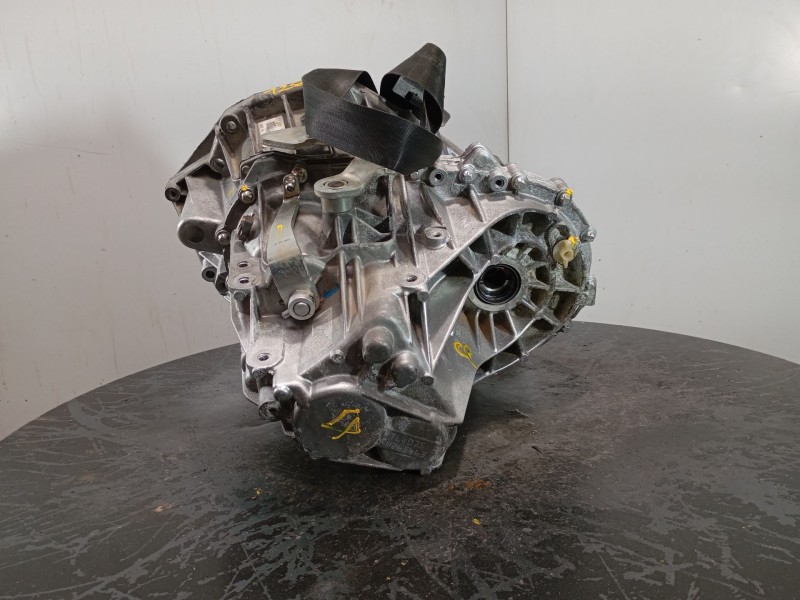 Recambio de caja cambios para dacia duster ambience 4x2 referencia OEM IAM TL4075  