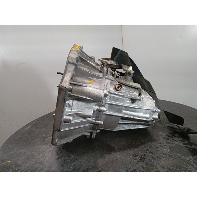 Recambio de caja cambios para dacia duster ambience 4x2 referencia OEM IAM TL4075  