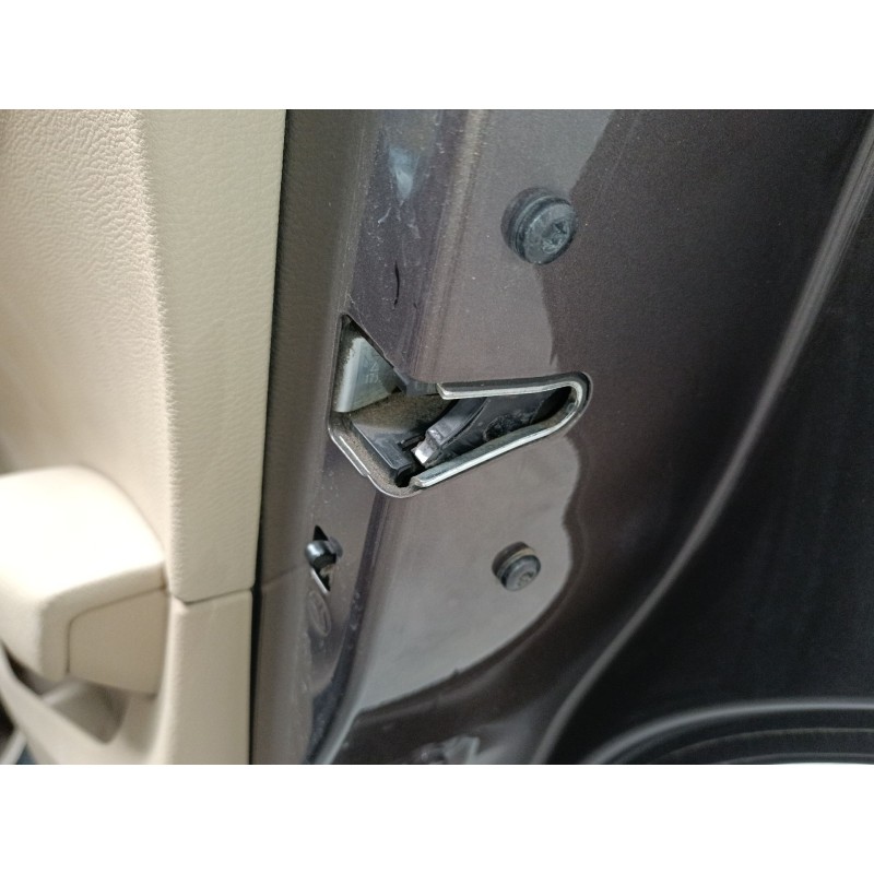 Recambio de cerradura puerta trasera derecha para bmw x1 (e84) sdrive 18 d referencia OEM IAM   