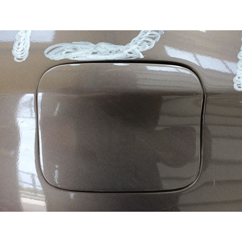 Recambio de tapa exterior combustible para bmw x1 (e84) sdrive 18 d referencia OEM IAM   