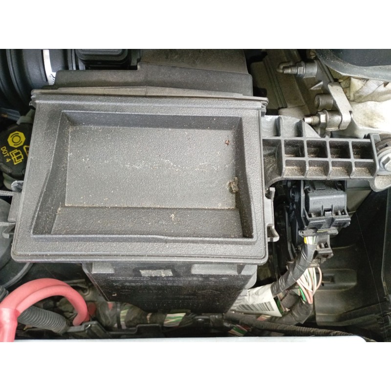 Recambio de filtro aire para renault captur i (j5_, h5_) 1.5 dci 90 referencia OEM IAM   