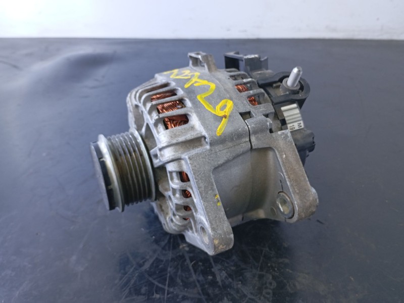 Recambio de alternador para kia carens ( ) concep referencia OEM IAM 2625573 37300-2B910 