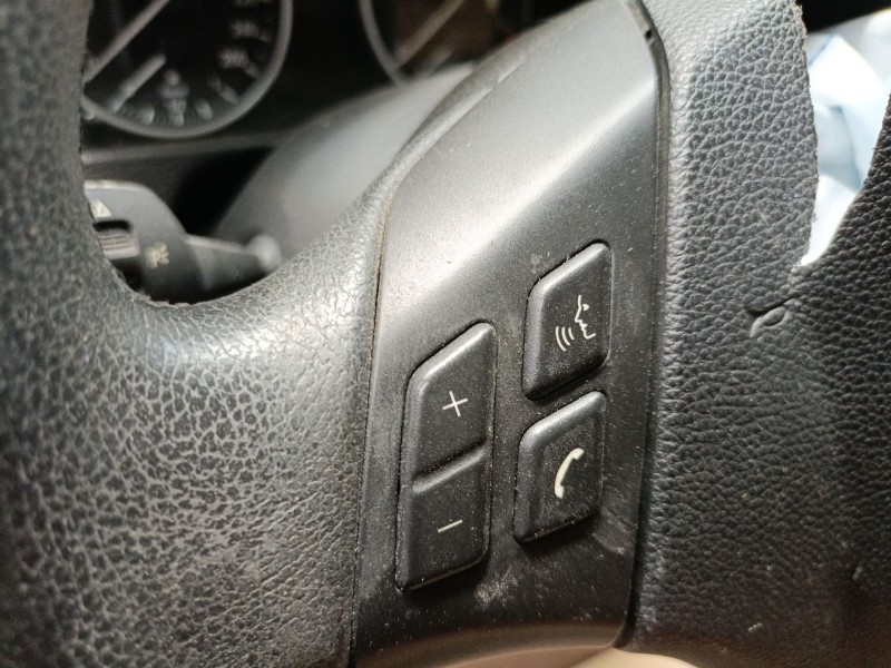 Recambio de volante para bmw x1 (e84) sdrive 18 d referencia OEM IAM   