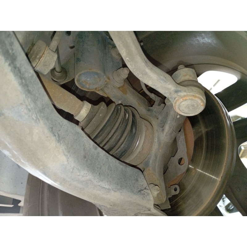 Recambio de mangueta delantera derecha para renault captur i (j5_, h5_) 1.5 dci 90 referencia OEM IAM   