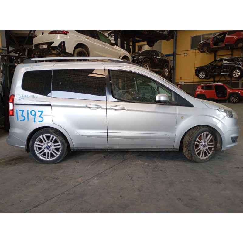ford tourneo courier b460 monospace del año 2017