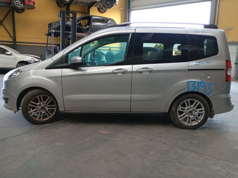 ford tourneo courier b460 monospace del año 2017