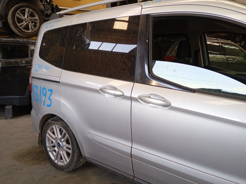 Recambio de puerta lateral corredera derecha para ford tourneo courier b460 monospace 1.5 tdci referencia OEM IAM   