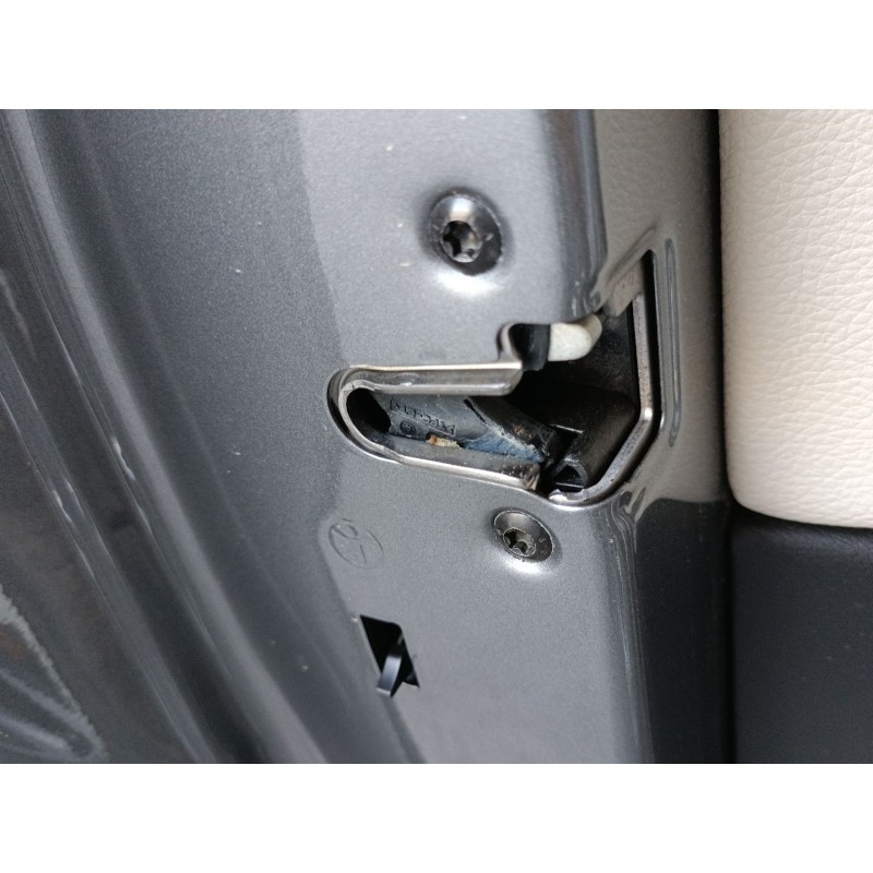 Recambio de cerradura puerta trasera izquierda para bmw x6 (f16, f86) xdrive 30 d referencia OEM IAM   