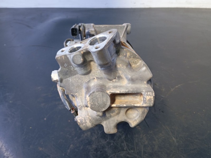 Recambio de compresor aire acondicionado para seat ibiza v (kj1, kjg) 1.0 referencia OEM IAM 5Q0816803D  