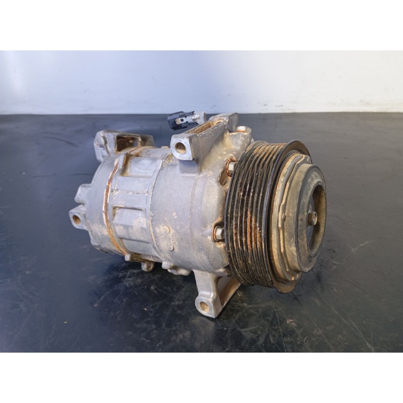 Recambio de compresor aire acondicionado para seat ibiza v (kj1, kjg) 1.0 referencia OEM IAM 5Q0816803D  