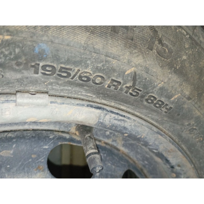 Recambio de neumatico repuesto para ford tourneo courier b460 monospace 1.5 tdci referencia OEM IAM 195/60/15  