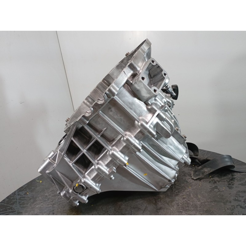 Recambio de caja cambios para ssangyong korando crystal referencia OEM IAM   