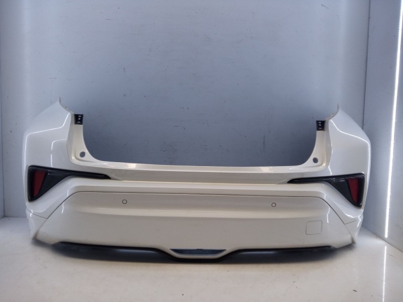 Recambio de paragolpes trasero para toyota c-hr (_x1_) 1.8 hybrid (zyx10_, zyx11_) referencia OEM IAM   