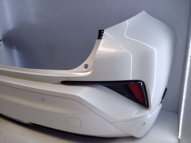 Recambio de paragolpes trasero para toyota c-hr (_x1_) 1.8 hybrid (zyx10_, zyx11_) referencia OEM IAM   