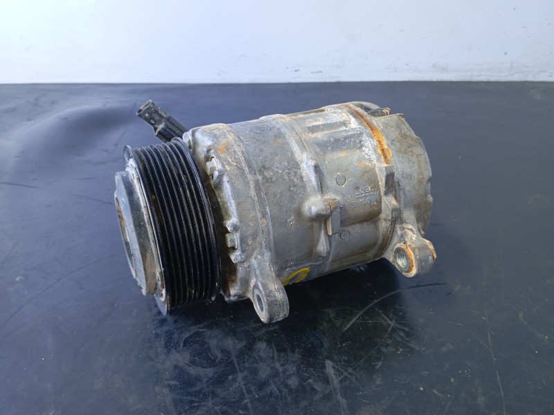 Recambio de compresor aire acondicionado para ineos grenadier todo terreno, cerrada 3.0 ttd 4x4 (gec) referencia OEM IAM 7948806