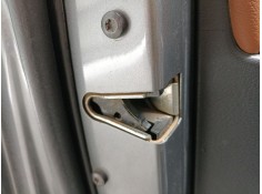 CERRADURA PUERTA DELANTERA IZQUIERDA 