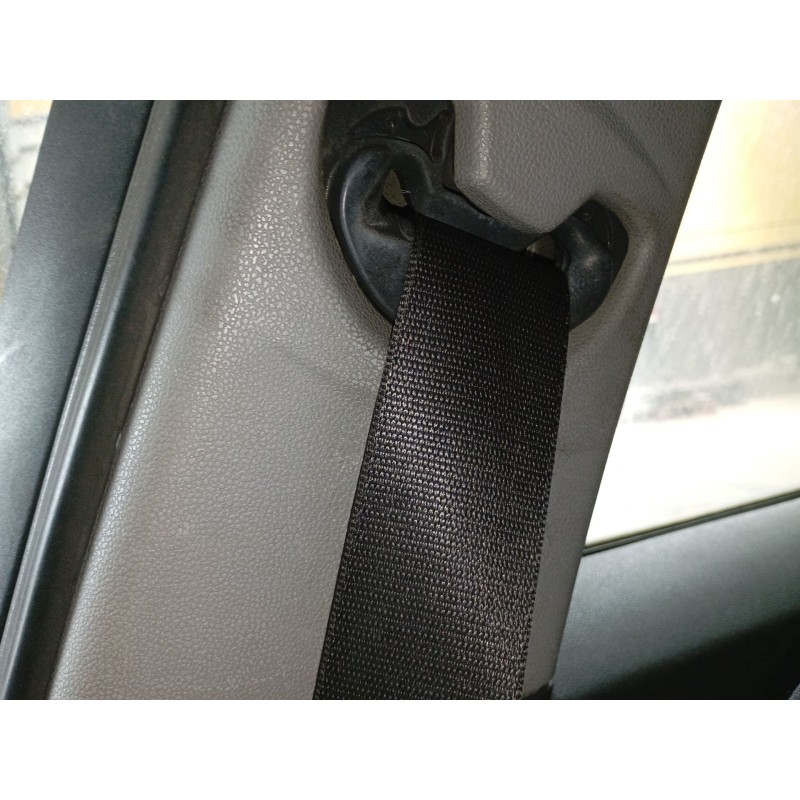 Recambio de cinturon seguridad delantero derecho para bmw 1 (e87) 118 d referencia OEM IAM   