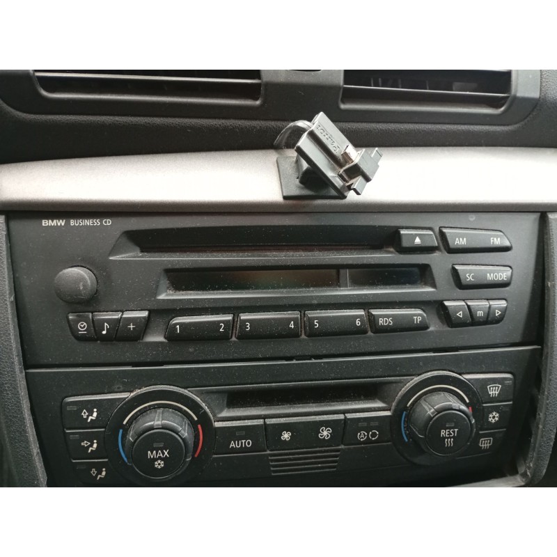 Recambio de sistema audio / radio cd para bmw 1 (e87) 118 d referencia OEM IAM   