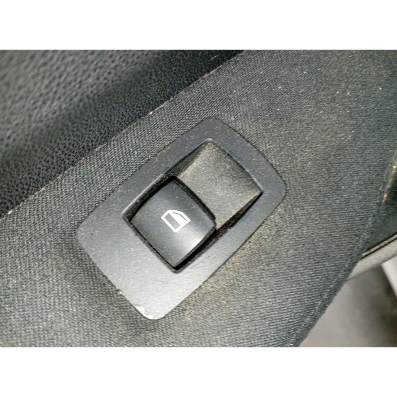 Recambio de mando elevalunas trasero izquierdo para bmw 1 (e87) 118 d referencia OEM IAM   