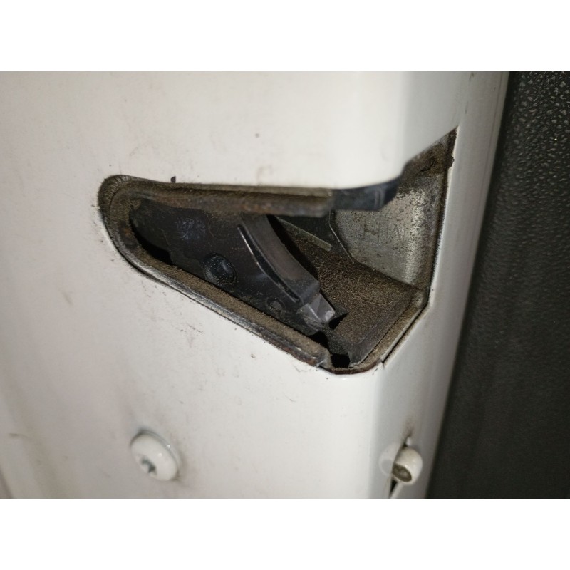 Recambio de cerradura puerta trasera izquierda para bmw 1 (e87) 118 d referencia OEM IAM   