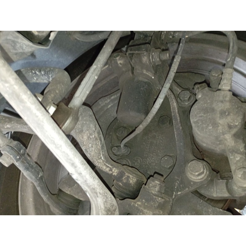 Recambio de mangueta delantera derecha para bmw 1 (e87) 118 d referencia OEM IAM   