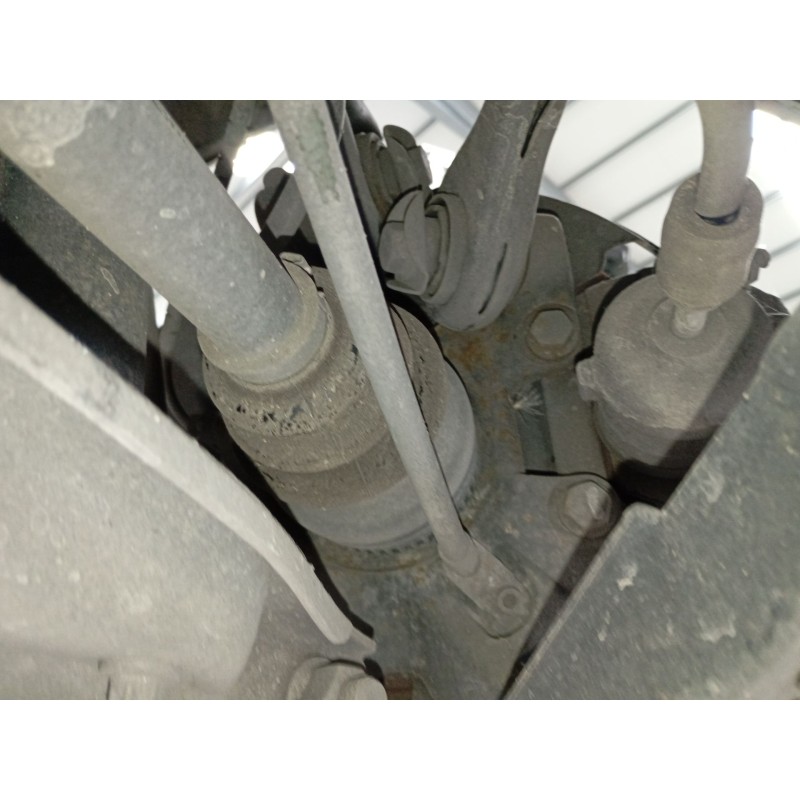 Recambio de mangueta trasera izquierda para bmw 1 (e87) 118 d referencia OEM IAM   