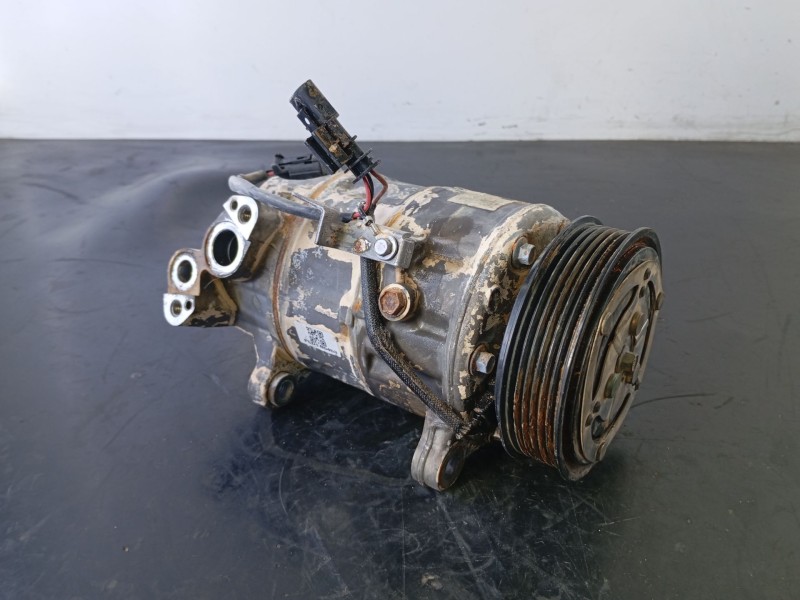 Recambio de compresor aire acondicionado para bmw x1 (f48) sdrive 18 d referencia OEM IAM   