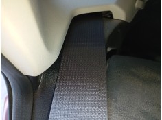 CINTURON SEGURIDAD TRASERO DERECHO 