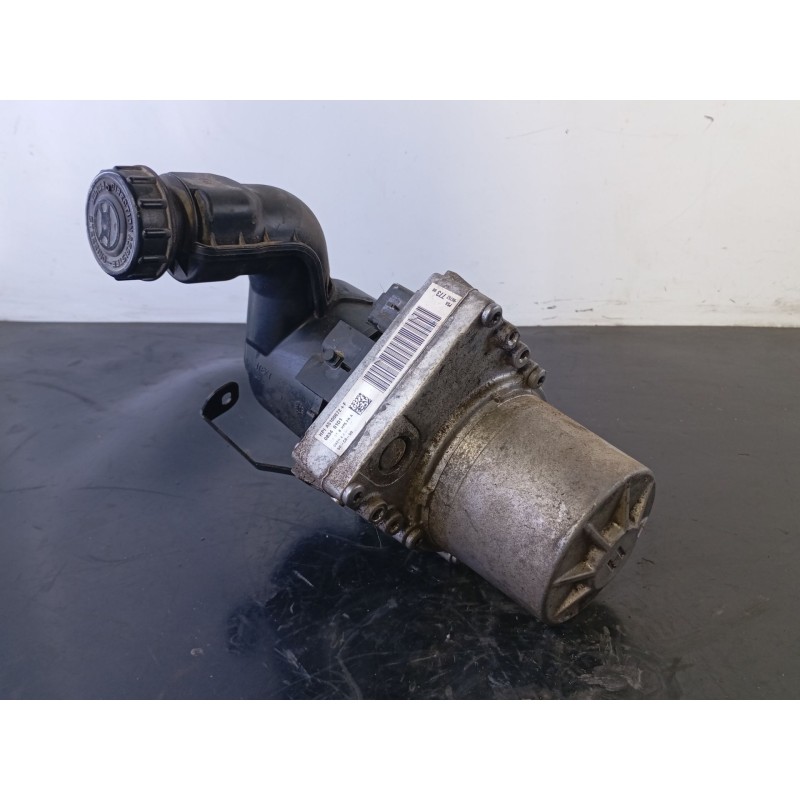 Recambio de bomba direccion para peugeot 508 access referencia OEM IAM 9675277380  