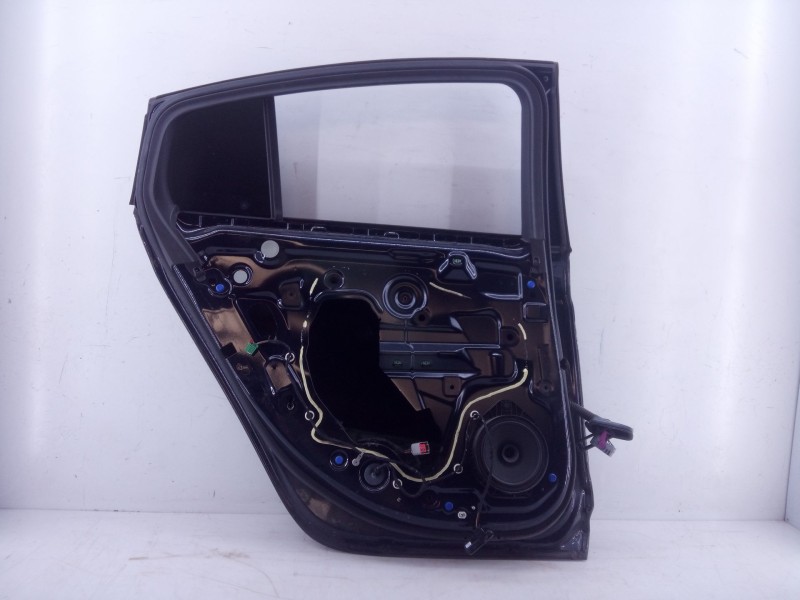 Recambio de puerta trasera izquierda para opel insignia b grand sport (z18) 1.6 cdti (68) referencia OEM IAM   