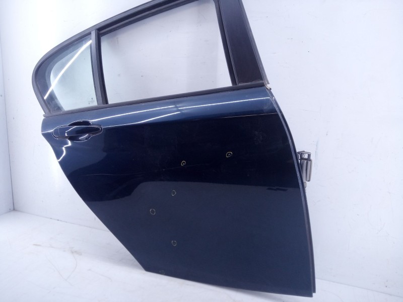 Recambio de puerta trasera derecha para bmw serie 1 lim. (f20/f21) 118d referencia OEM IAM   