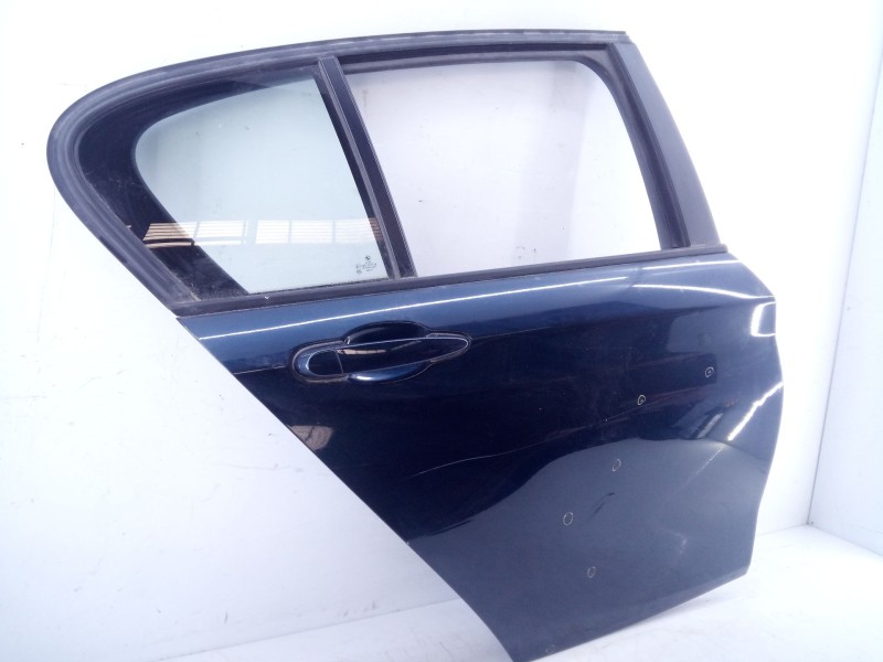 Recambio de puerta trasera derecha para bmw serie 1 lim. (f20/f21) 118d referencia OEM IAM   