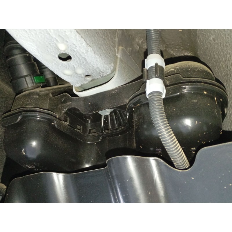 Recambio de adblue para skoda octavia iv combi (nx5, pv5) 2.0 tdi referencia OEM IAM   