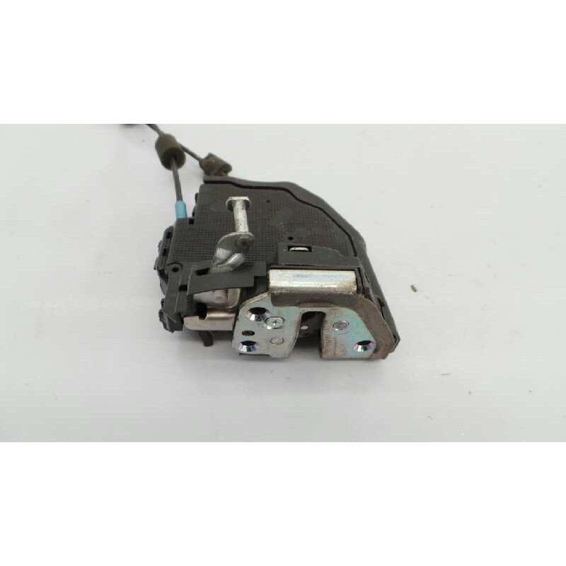 Recambio de cerradura puerta trasera izquierda para toyota rav 4 (a3) executive referencia OEM IAM 2C6070308  