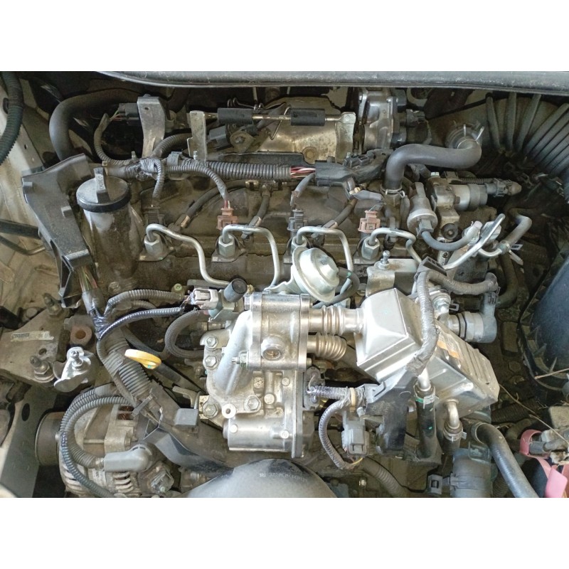 toyota auris (_e18_) del año 2014