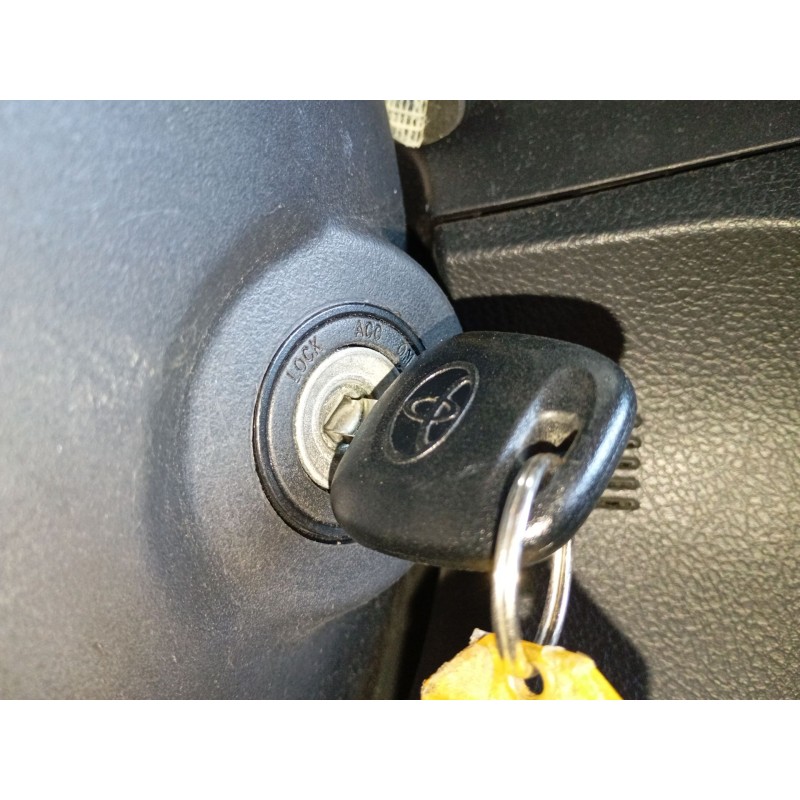 Recambio de antirrobo para toyota auris (_e18_) 1.4 d-4d (nde180_) referencia OEM IAM   