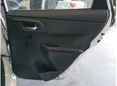 GUARNECIDO PUERTA TRASERA DERECHA 