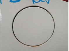 Recambio de tapa exterior combustible para toyota auris (_e18_) 1.4 d-4d (nde180_) referencia OEM IAM   