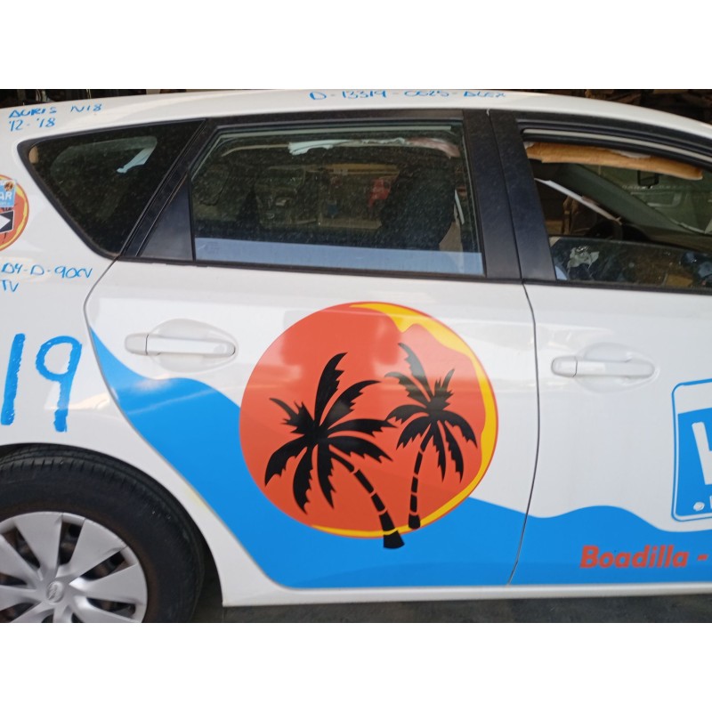 Recambio de puerta trasera derecha para toyota auris (_e18_) 1.4 d-4d (nde180_) referencia OEM IAM   