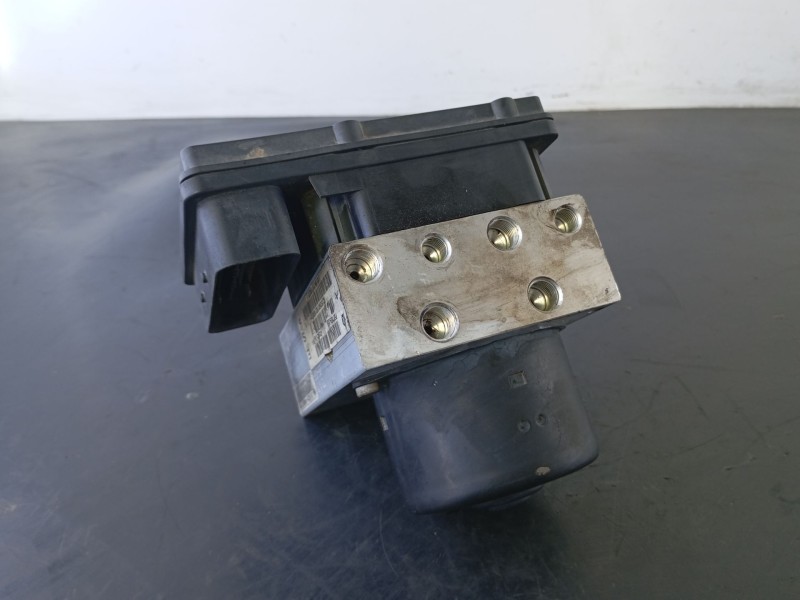 Recambio de abs para jeep gr. cherokee (wh) 3.0 crd limited referencia OEM IAM   