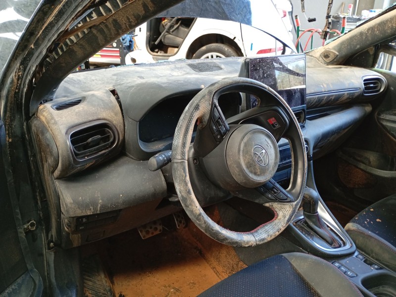 Recambio de salpicadero para toyota yaris (_p21_, _pa1_, _ph1_) 1.5 hybrid (mxph11) referencia OEM IAM   