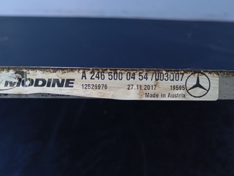 Recambio de condensador / radiador aire acondicionado para mercedes-benz clase a (w176) a 180 (176.042) referencia OEM IAM A2465
