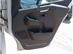 GUARNECIDO PUERTA DELANTERA DERECHA 